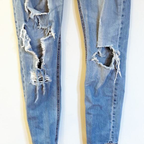 Cotton On Distressed Boyfriend Jeans sz 4 Distressed Loose Fit Jeans - Picture 3 of 7